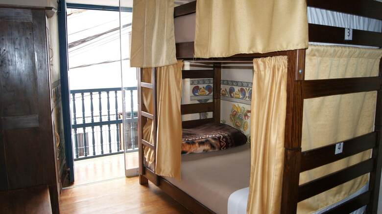 Hostal The Luxe Cusco Hostel