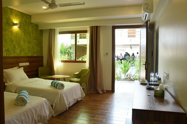 Hotel Olive Goidhoo