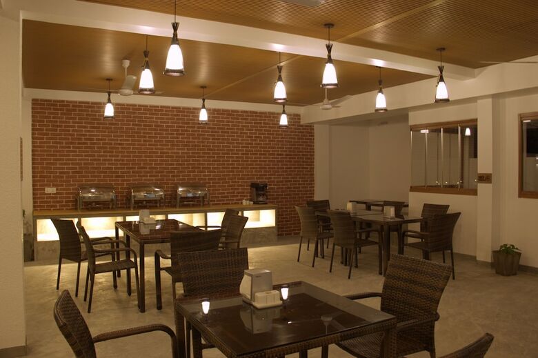 Hotel Olive Goidhoo