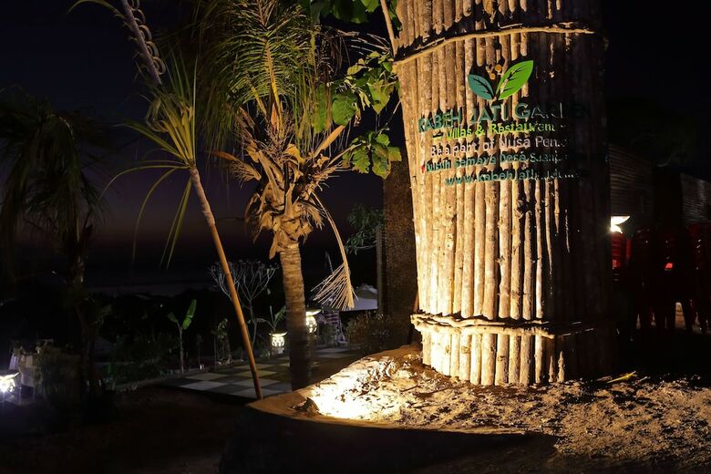 Hotel Kabeh Jati Garden Villa And Restaurant