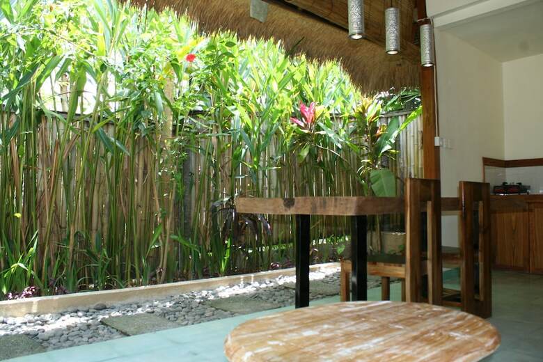 Villa De Dalam