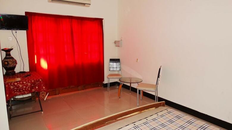 Aparthotel Prachi Holidays Home