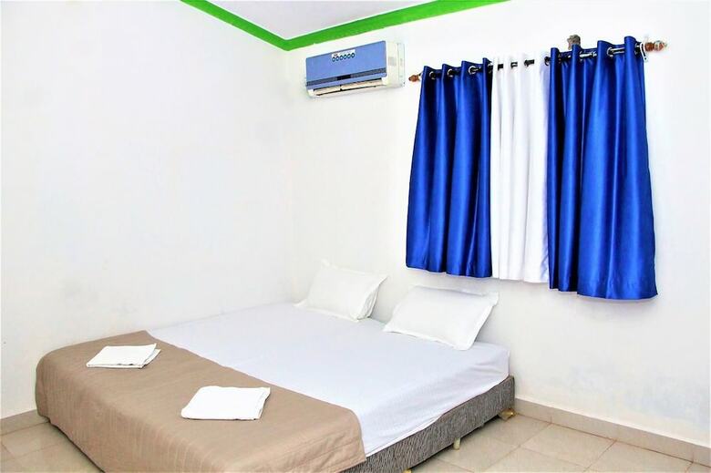 Hotel Fig Fin Beach Resort