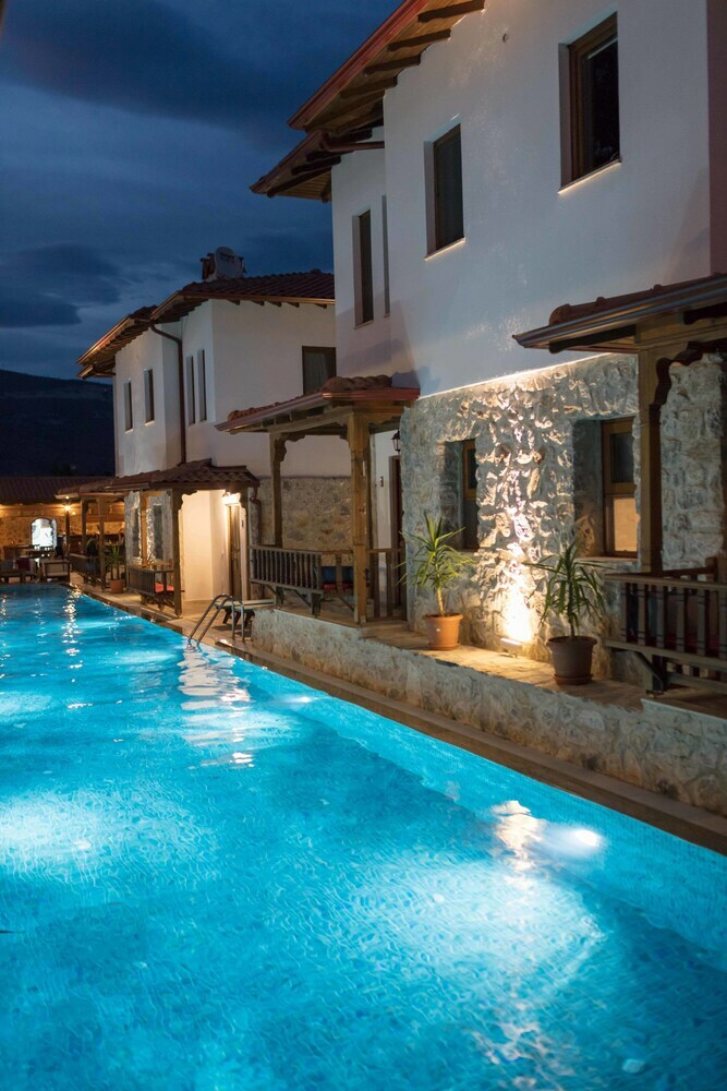 Susam Suites Hotel