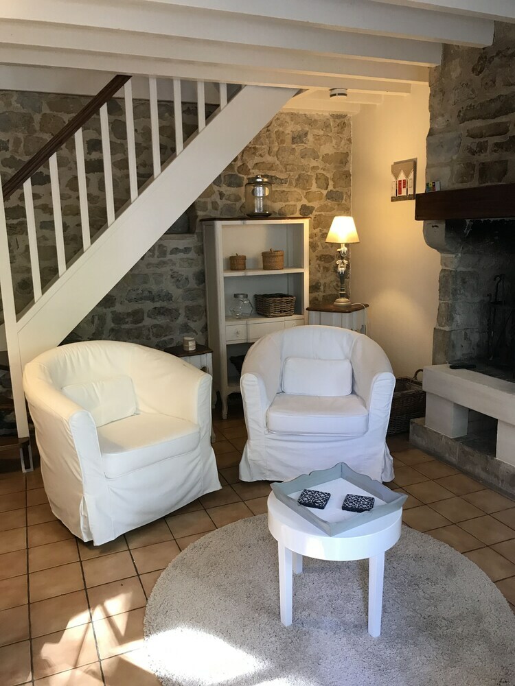 Hotel Le Manoir de B�a - In A Rural Location