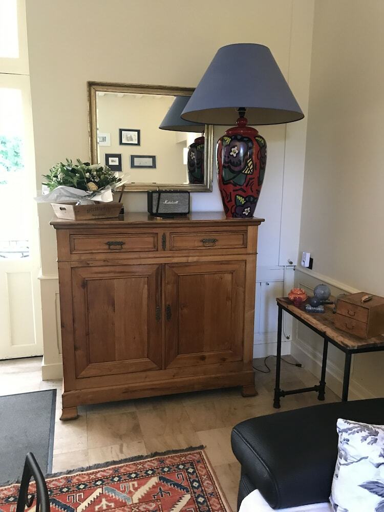 Hotel Le Manoir de B�a - In A Rural Location