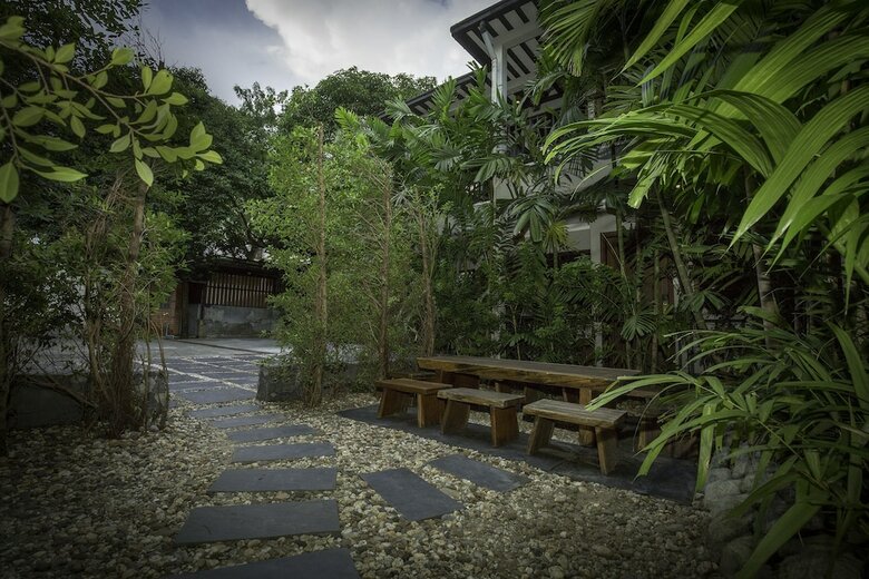 Bed & Breakfast Cloud 10 Boutique Hotel
