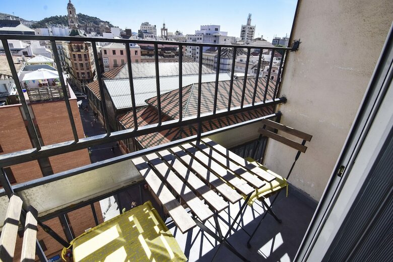 Apartamentos Letmalaga Atarazanas Market