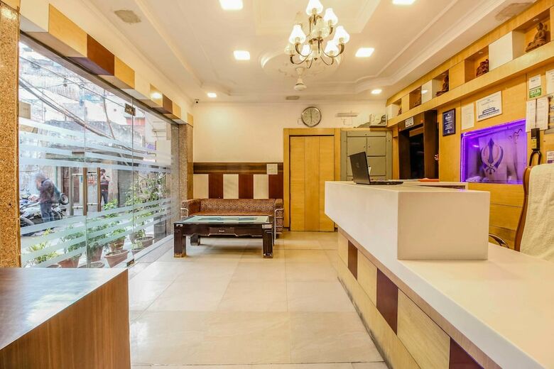 Hotel Glow Inn