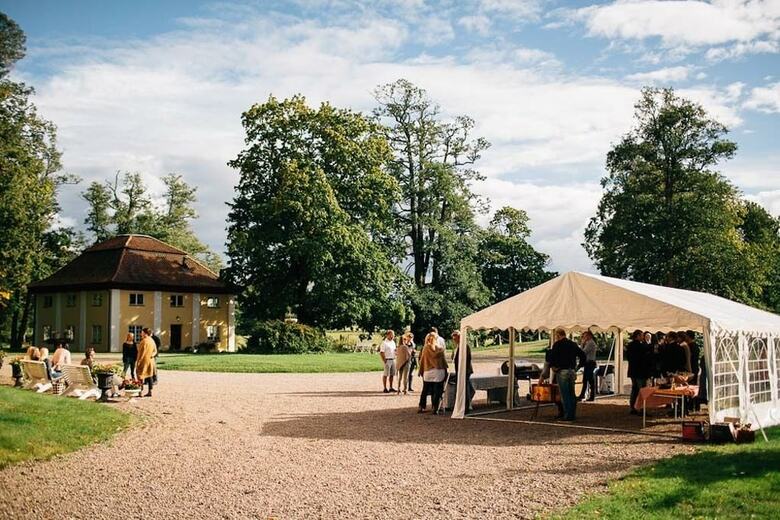 Bed & Breakfast B�rstorps Slott