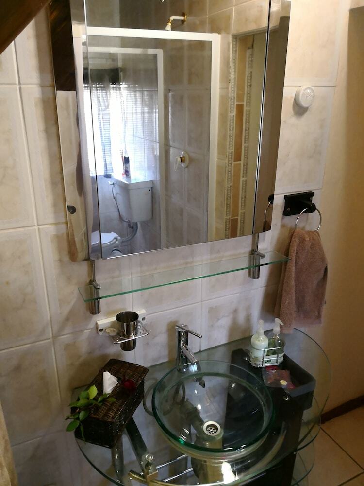 Hotel All Over Africa Guest House
