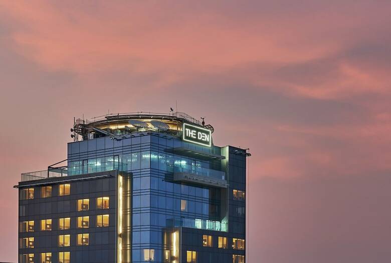 Hotel The Den Bengaluru
