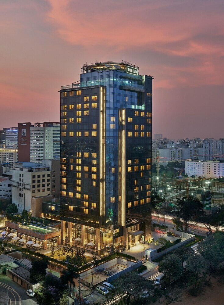 Hotel The Den Bengaluru