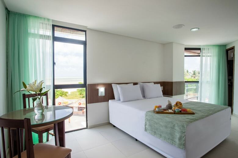 Hotel Jo�o Pessoa Hplus Beach