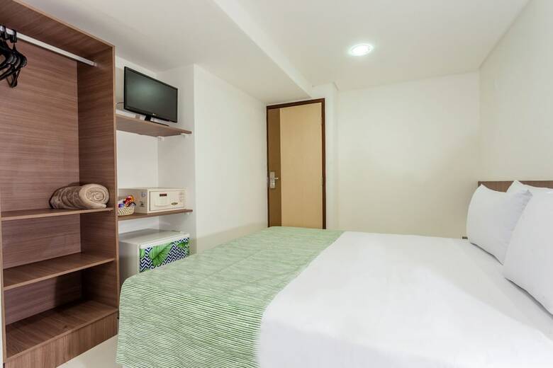 Hotel Jo�o Pessoa Hplus Beach