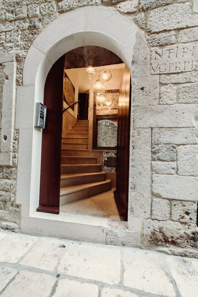 Villa Nepos Hotel