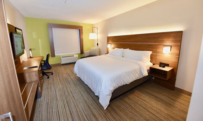 Hotel Holiday Inn Express & Suites Perryville