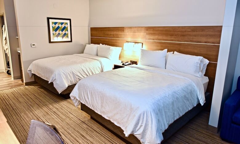 Hotel Holiday Inn Express & Suites Perryville