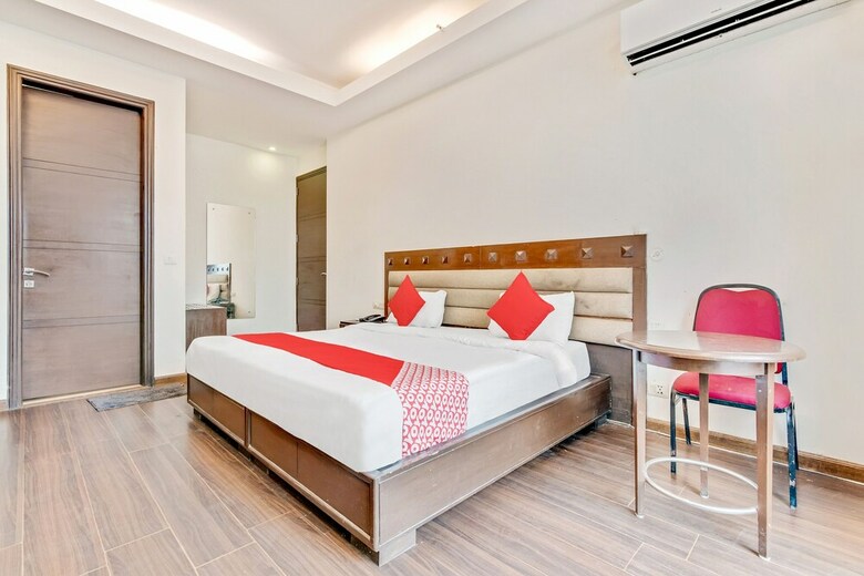 Hotel Oyo Flagship 5912 Near Sikanderpur