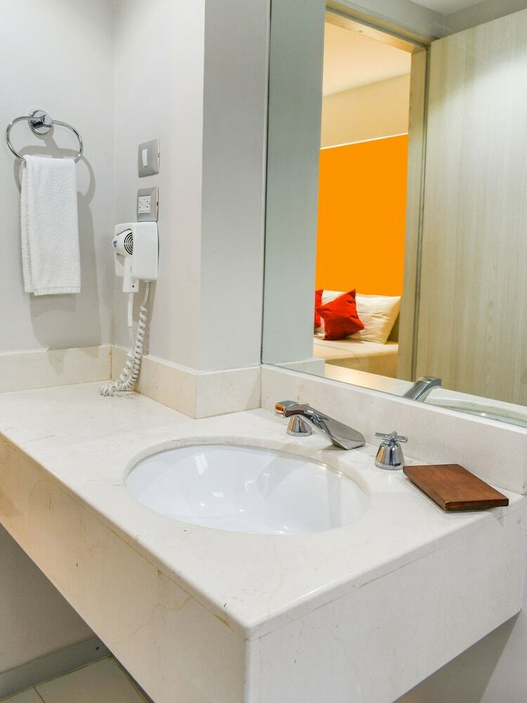Hotel Capital O Sc