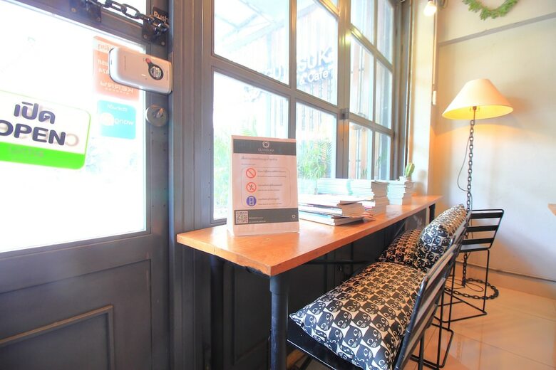 Hostal Oyo 421 Guyasuka Hostel & Cafe