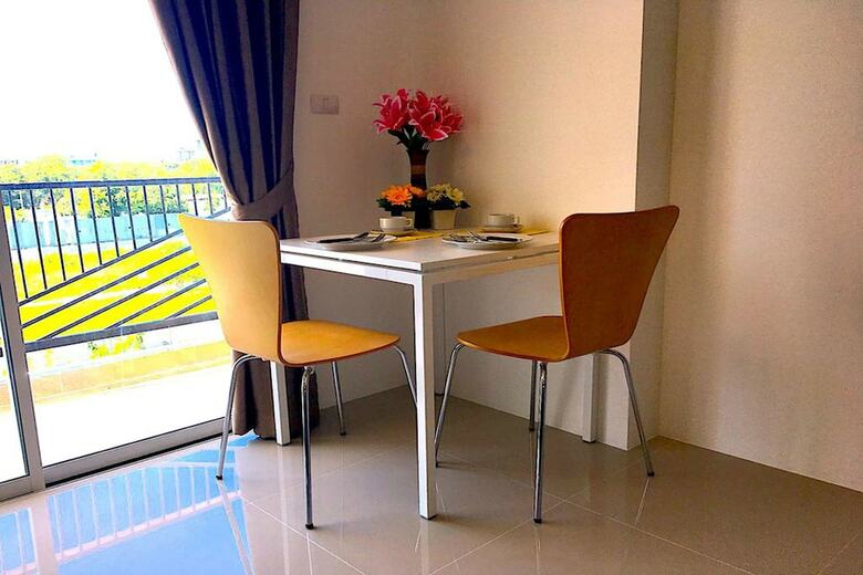 Breezy Room Jomtien