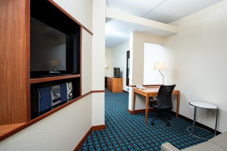 Hotel Fairfield Inn And Suites By Marriott Sandusky
