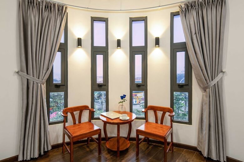 Bamboo Hotel