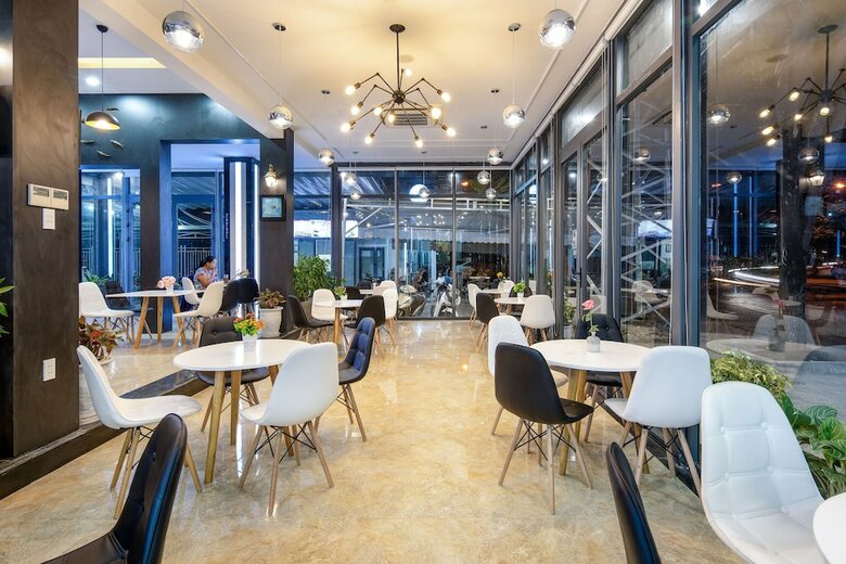 Bamboo Hotel