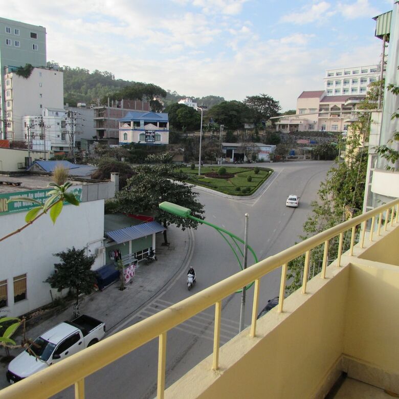 Viet Nhat Halong Hotel