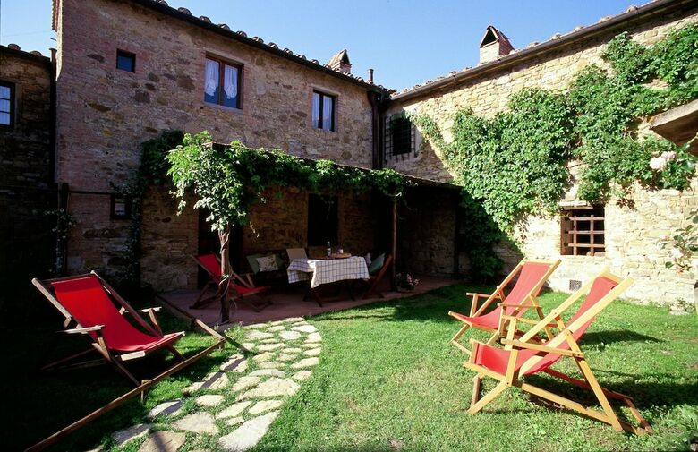 Agroturismo Fattoria Casa Sola