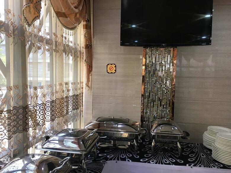 Zimbo Golden Hotel