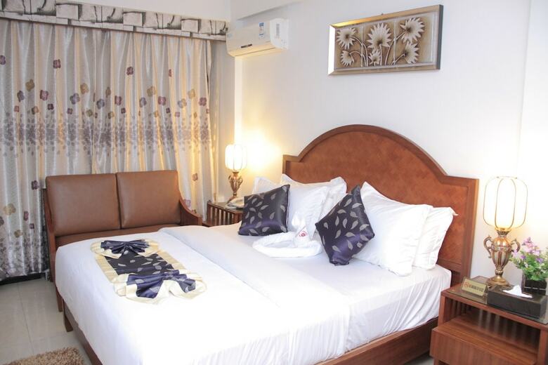 Zimbo Golden Hotel