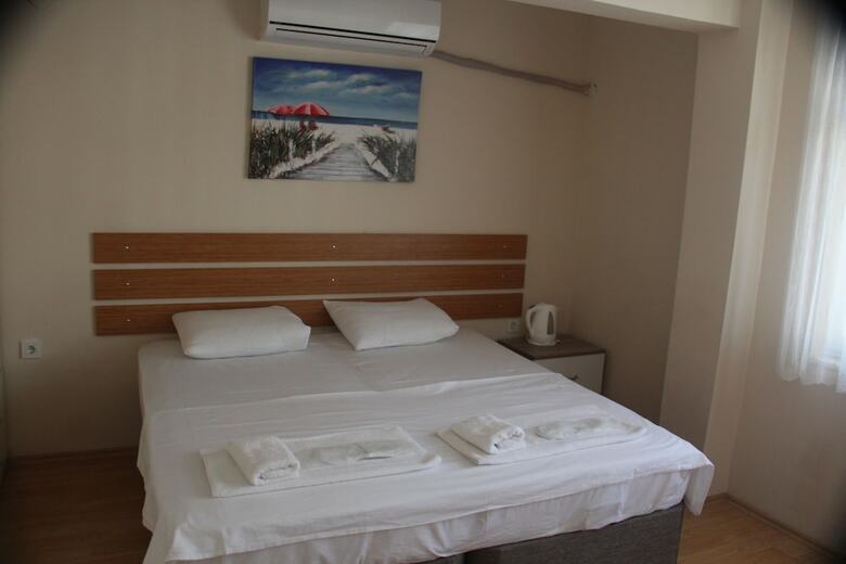 Marti Hotel