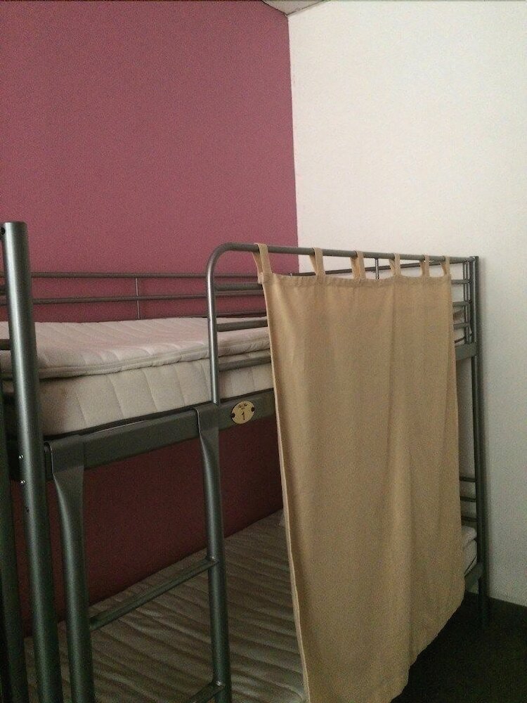 Hostal Old Flat Hostel On Nekrasova