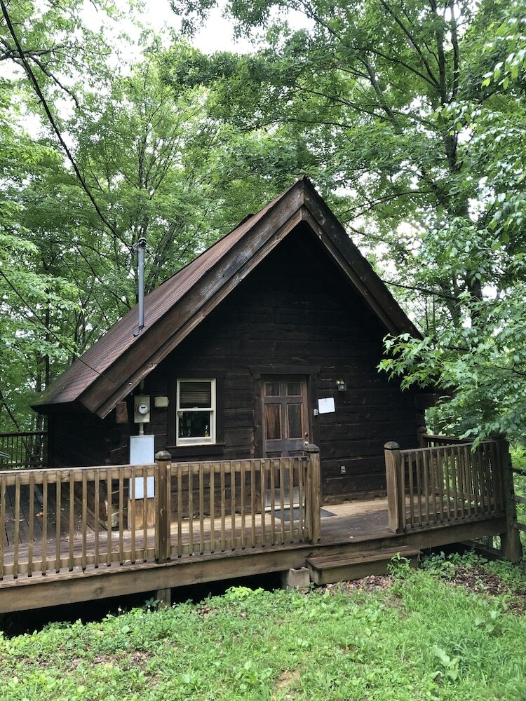 Bed & Breakfast Gatlinburg Adventure Cabins