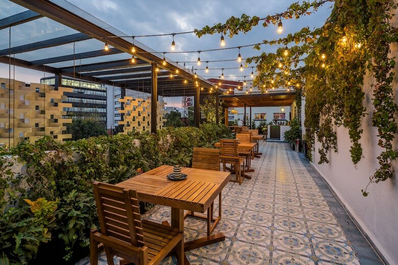 Aparthotel Casa Decu