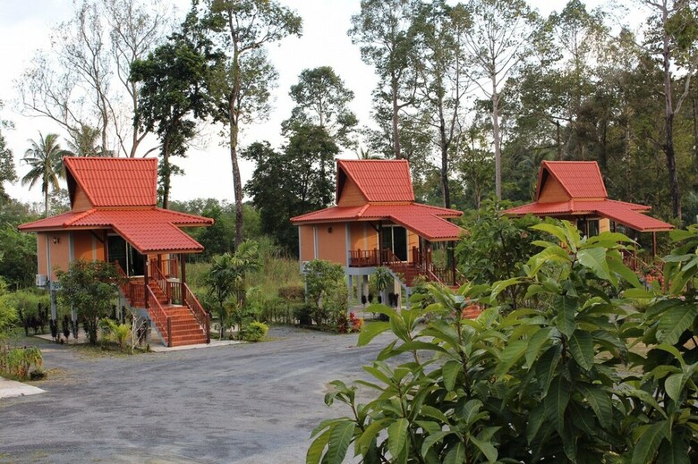 Hotel Phuengluang Resort
