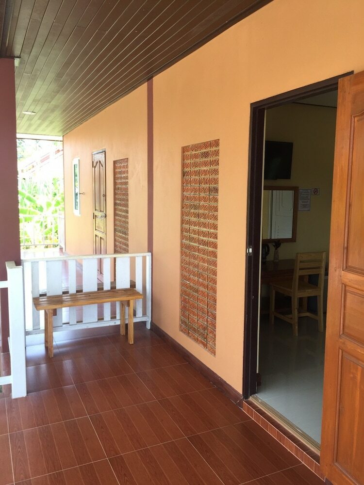 Hotel Phuengluang Resort