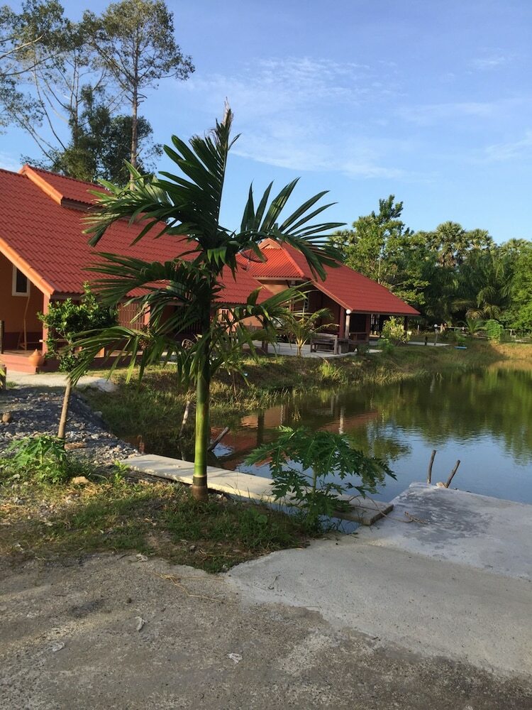 Hotel Phuengluang Resort
