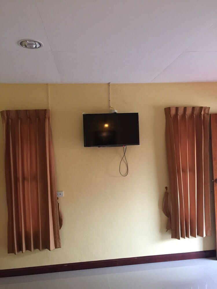Hotel Phuengluang Resort