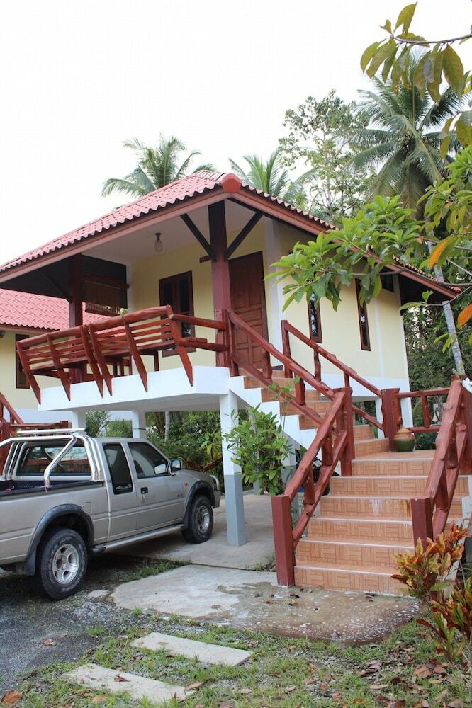 Hotel Phuengluang Resort