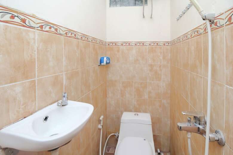 Hotel Airy Gombel Bukit Sari Raya 1 Semarang