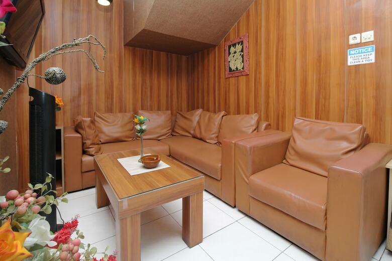 Hotel Airy Gombel Bukit Sari Raya 1 Semarang