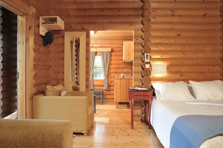 Hotel Xenios Chalets
