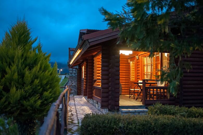 Hotel Xenios Chalets