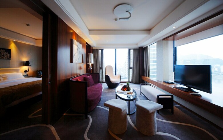 Dw Hotels