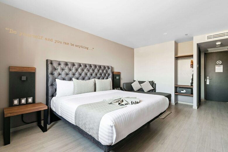 Hotel Bedford