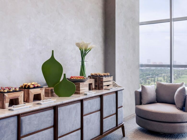 Hotel Mercure Jakarta Pantai Indah Kapuk