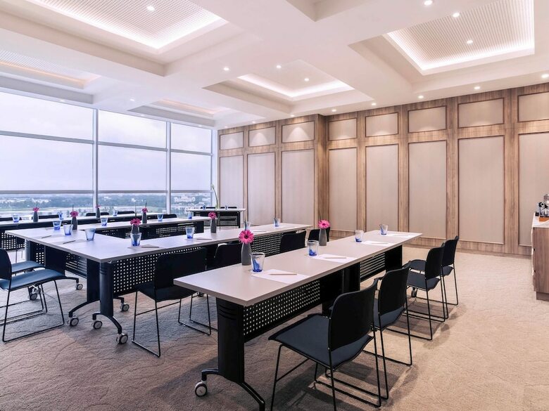 Hotel Mercure Jakarta Pantai Indah Kapuk